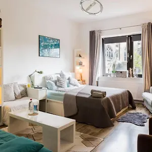 Beautiful Cozy 1-room Apartment, Near Rhine Düsseldorf