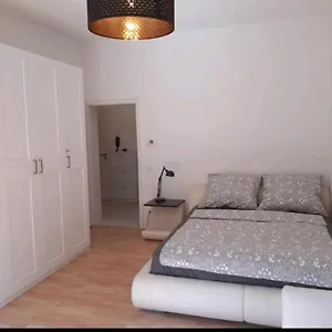 Perfect To Visit The Fair Or Düsseldorf