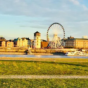 3 Schlafzimmer-2 Bäder- Bis Zu 7 Gäste Düsseldorf
